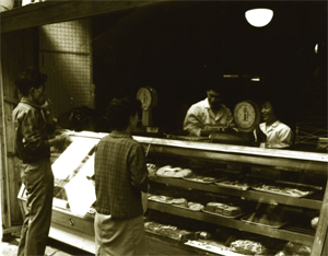 昭和45年当時の店頭風景